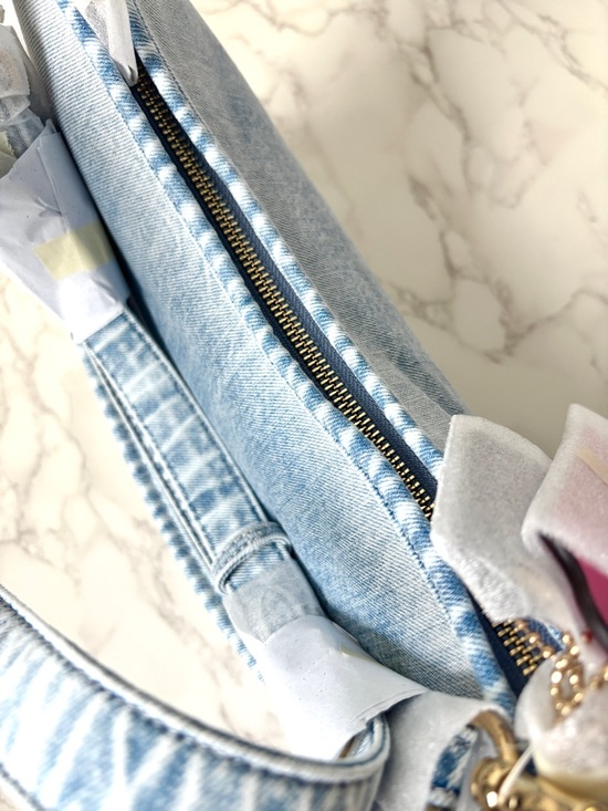 ❌SOLD❌ New Coach Laurel Shoulder Bag in Loved Denim with Charms 2026 - Picture 9 of 13